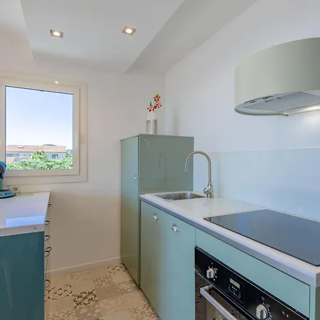 Apartment Les Rivages Des Issambres-8 By Interhome