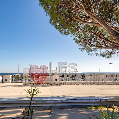 Les Rivages Des Issambres-8 By Interhome